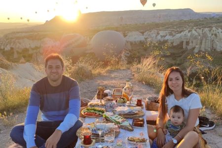 Balloon Watch: Witness the Mesmerizing Flight of Hot Air Balloons